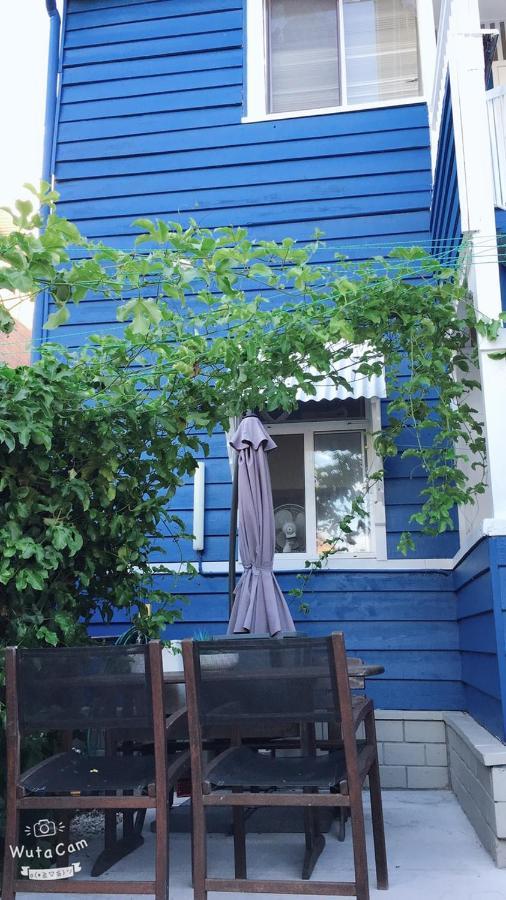 Five 2 Home Backpacker Brisbane Exterior photo